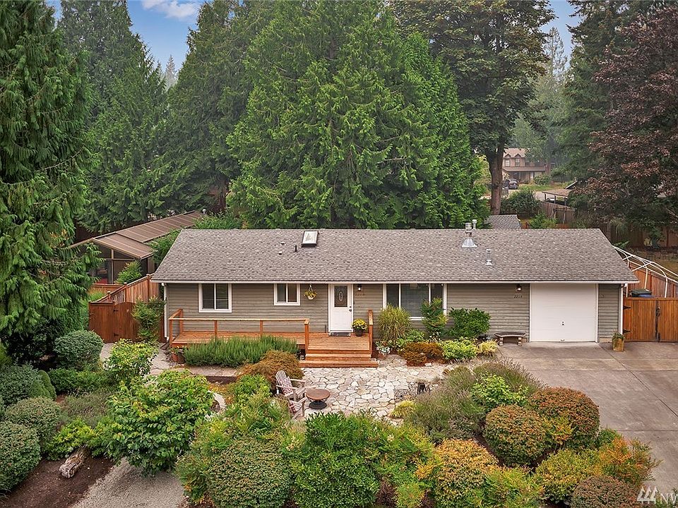 1st image of 22114 NE 13th Pl