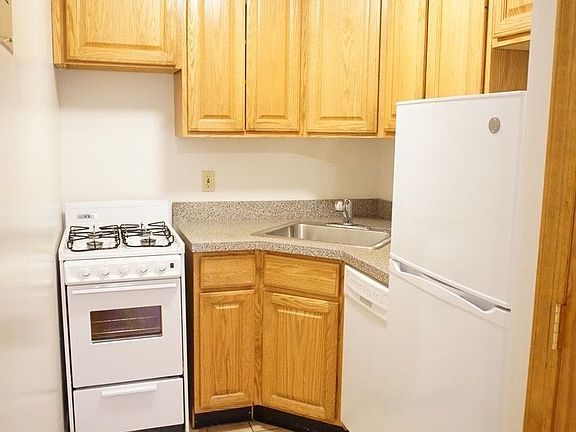 5th image of 24 W 87th St APT 2B