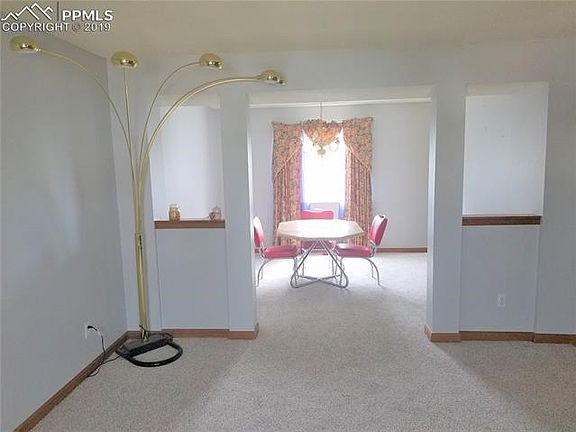 BRAND NEW CARPET AND PAINT in Formal Living room and Formal Dining room