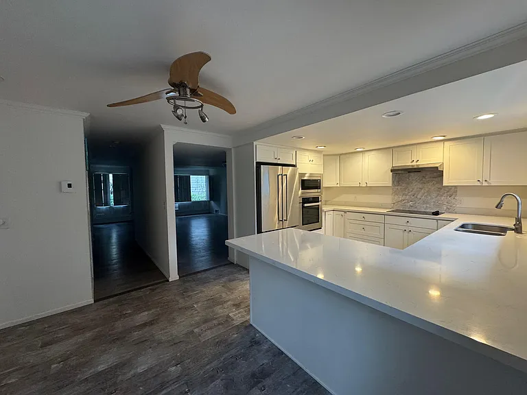 1035 156th Ave NE #18 — Photo 11