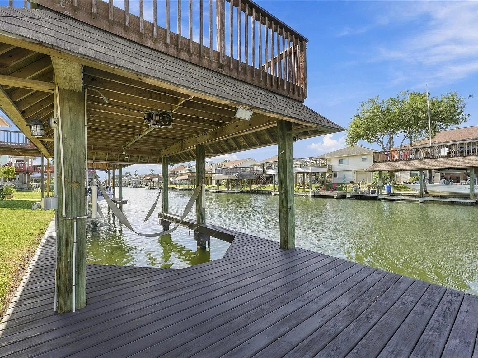 3 bed, 3.5 bath, 1253 sqft, $2,800 — Photo 3