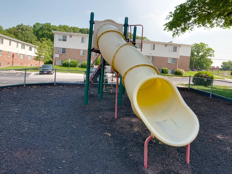 Cherrydale Apartments — Photo 16