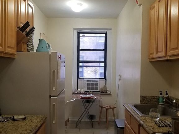 5th image of 41-19 41st St #5F
