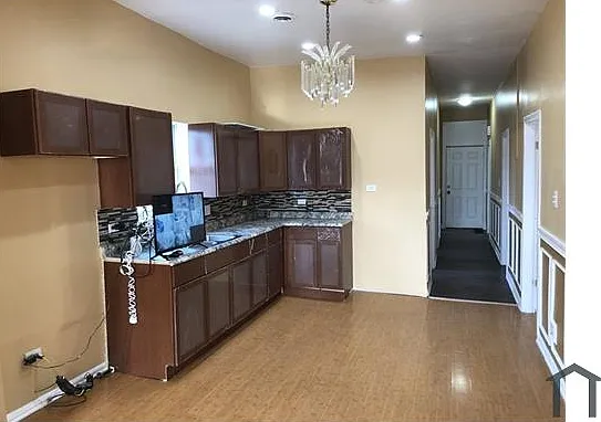 6145 S Justine St #2 — Photo 9