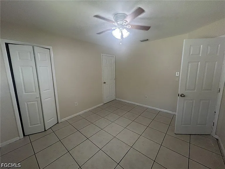 215-217 SE 23rd Pl #215 — Photo 8