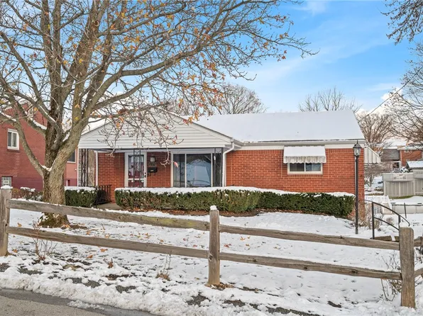 1375 Edgewood Dr, Homestead, PA 15120