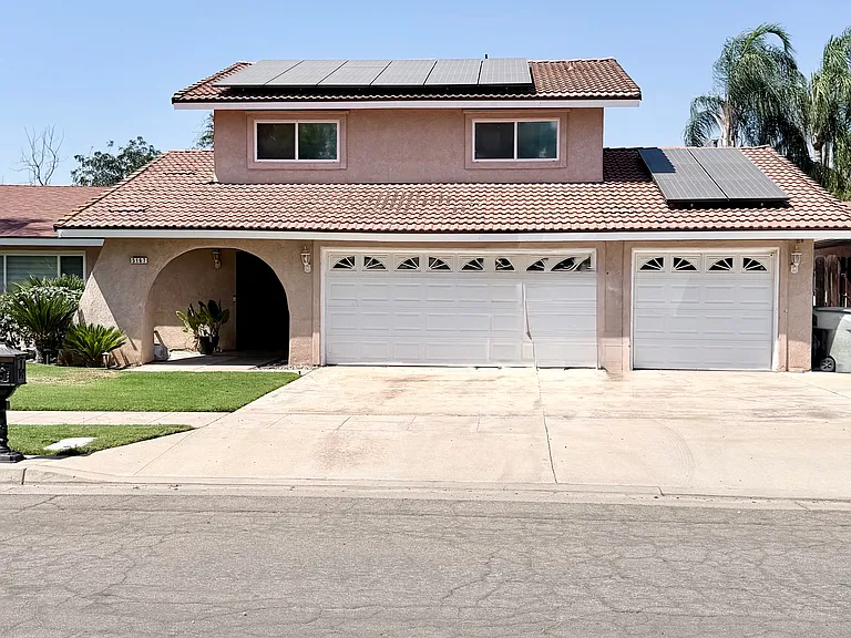 5167 E Braly Ave — Photo 1