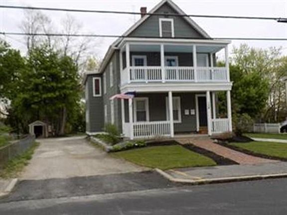 2nd image of 138 Boutelle St
