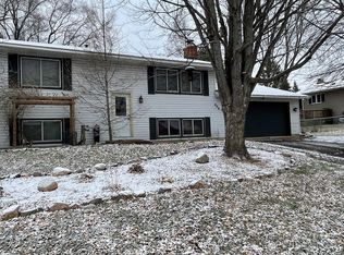 808 Elm Ave E, Delano, MN 55328