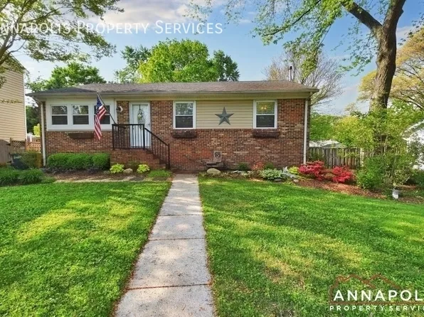 957 Highpoint Dr, Annapolis, MD 21409