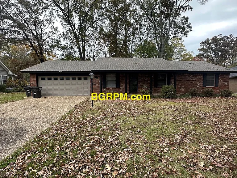 119 Foxdell Cir — Photo 1