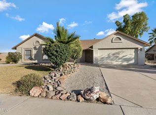 8037 E Fairfield St, Mesa, AZ 85207