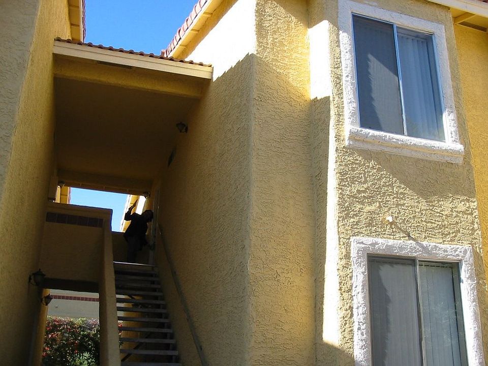 stairs to Entrance