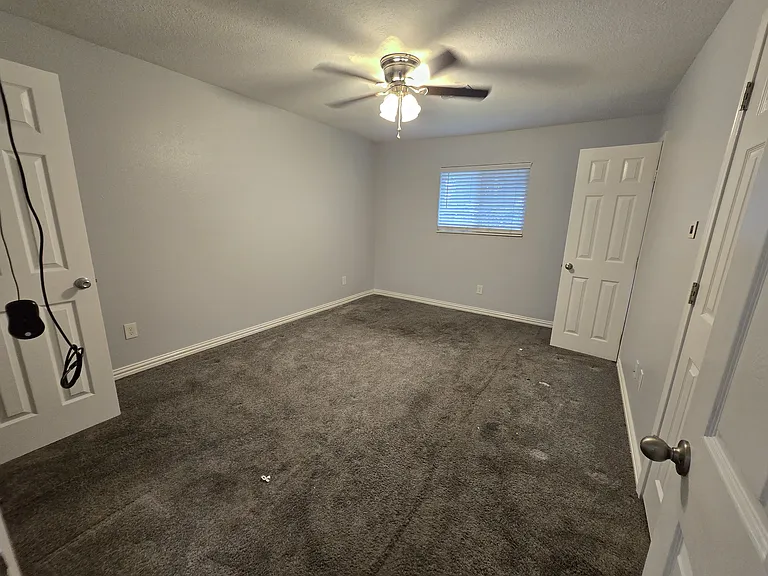 701 Chandler Dr — Photo 9