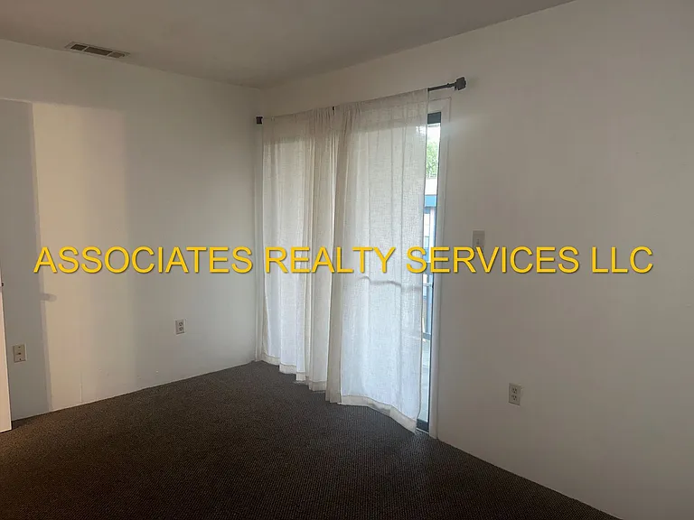 2811 SW Archer Rd #Y226 — Photo 7
