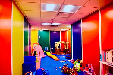 Rented by R New York