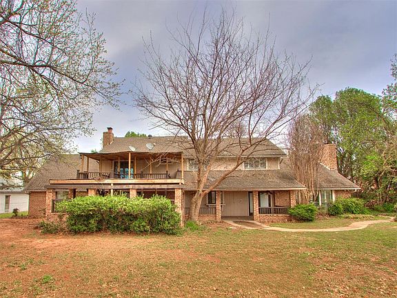 2nd image of 6021 Oak Tree Rd
