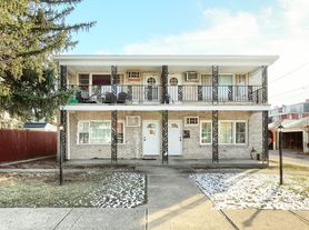 928 E Philadelphia St, York, PA