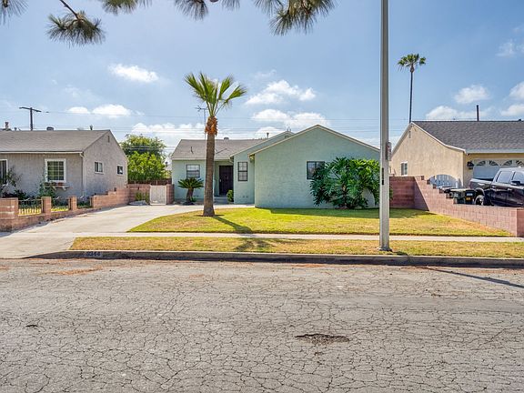 5th image of 8344 Clarinda Ave