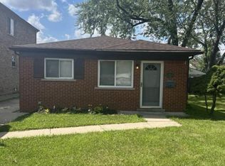 6479 Heyden St, Dearborn Heights, MI 48127