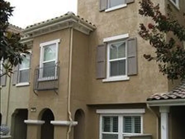 3366 Shadetree Way, Camarillo, CA 93012