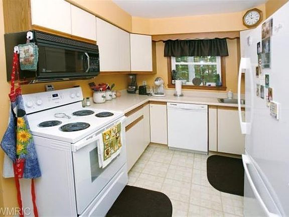 5th image of 239 Gregg Dr