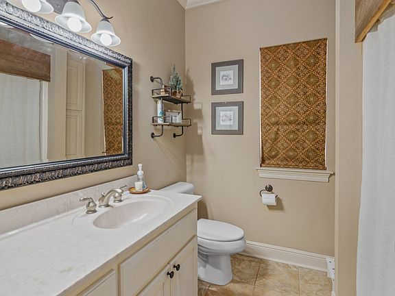 2nd image of 12387 Dutchtown Villa Dr