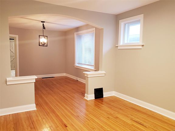2nd image of 4441 Grace Ave