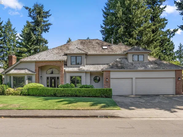 1311 Stonehaven Dr, West Linn, OR 97068