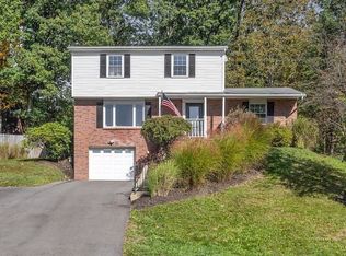 659 Huntington Dr, Cranberry Township, PA 16066
