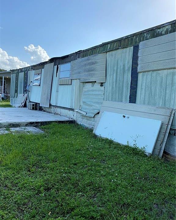 2nd image of 8324 Suncoast Dr