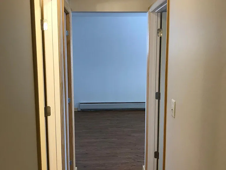 304 Quincy St #2 — Photo 9