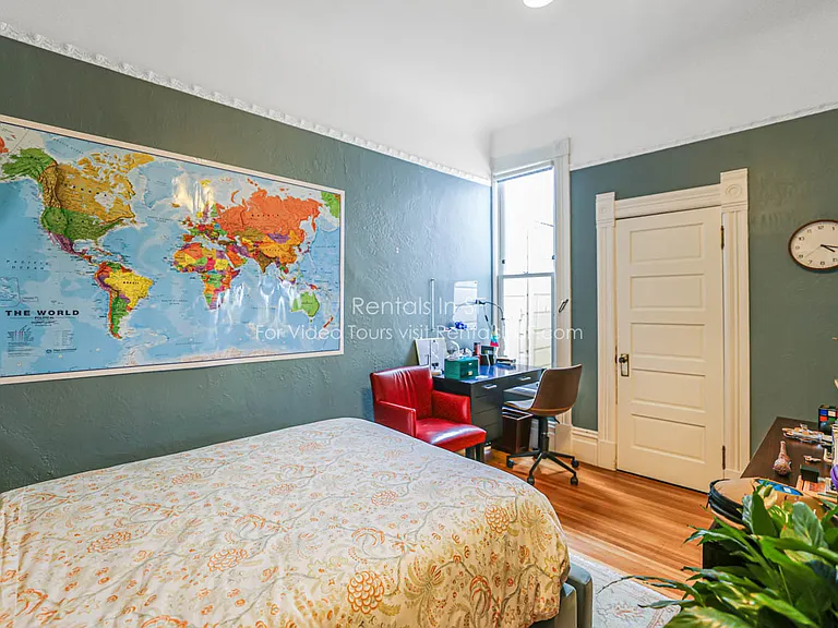 567 Waller St — Photo 13