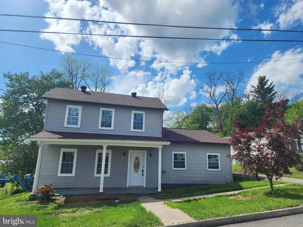 51 Maple St, Cumberland, MD 21502