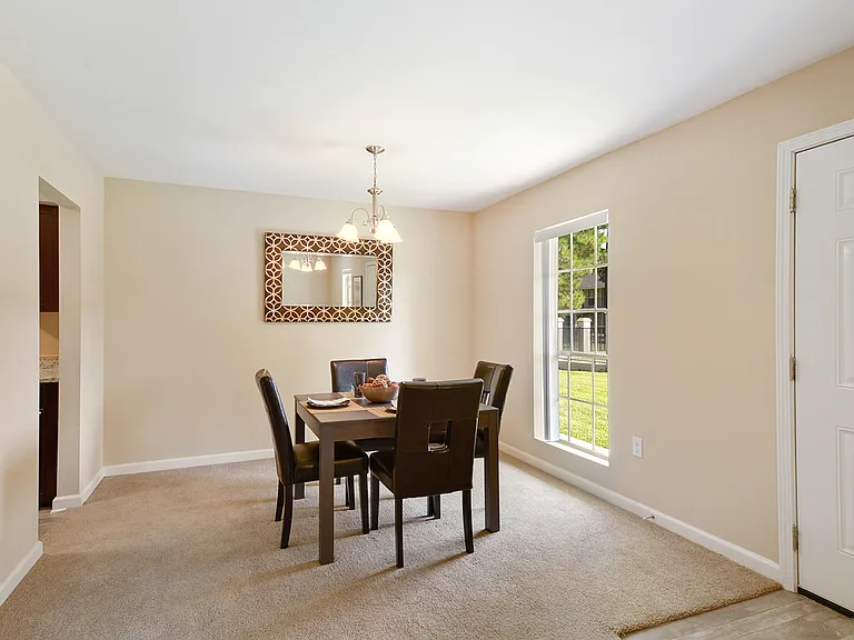 2 bed 2 bath downstairs