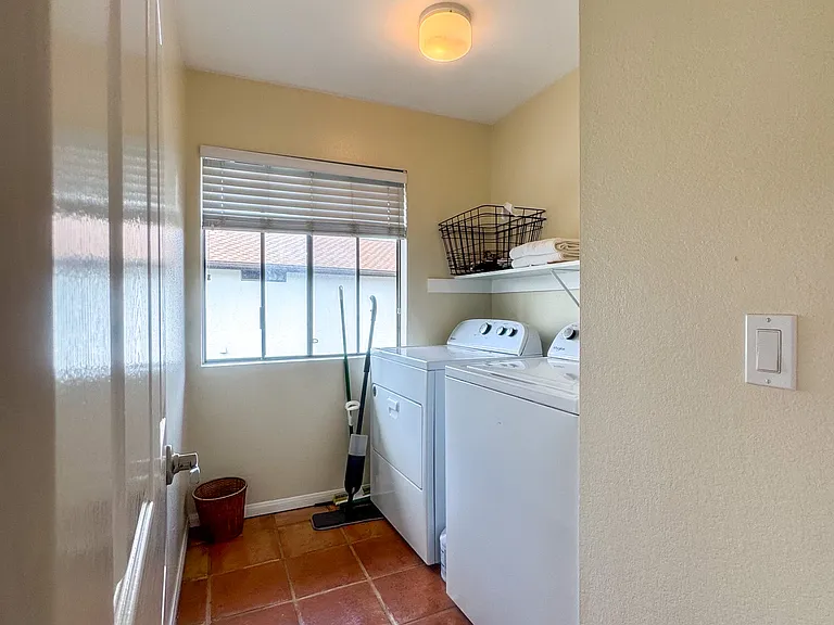 2443 Caminito Ocean Cv — Photo 17