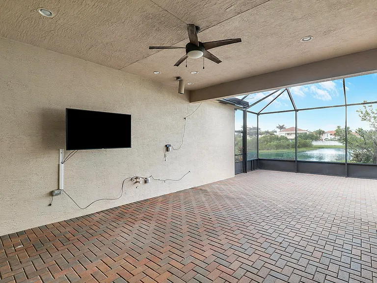 11340 SW Vanderbilt Cir — Photo 33