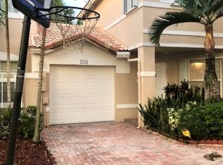 2233 NW 170th Ave, Pembroke Pines, FL 33028