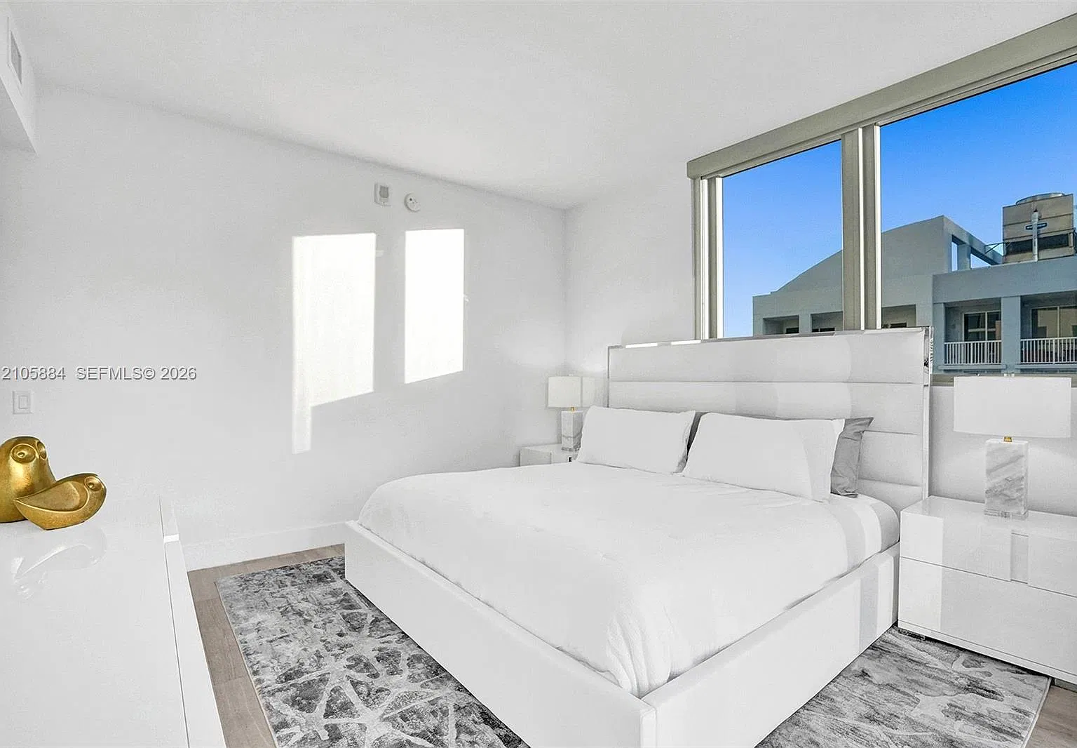 Brickellhouse Condo — Photo 3