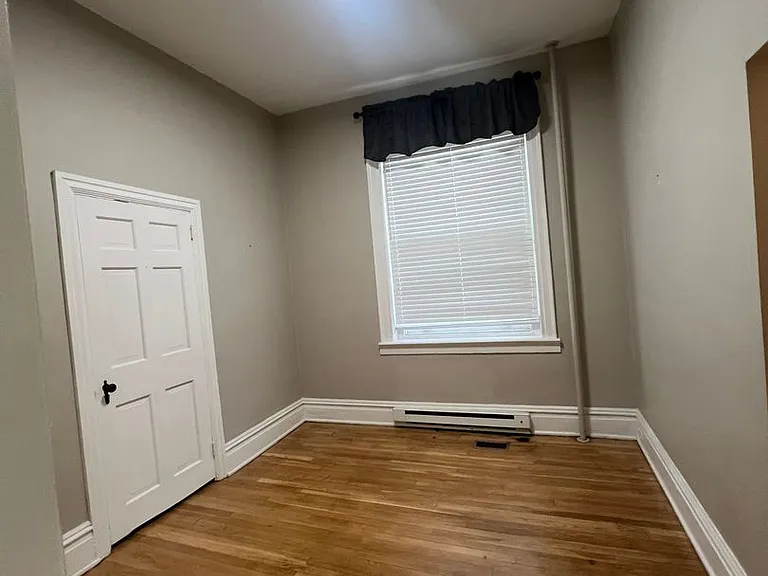102 S Hanover St — Photo 5