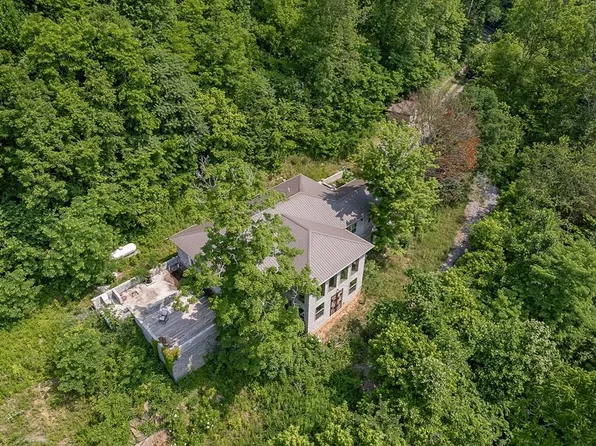 1313 E Fork Rd, Whitleyville, TN 38588