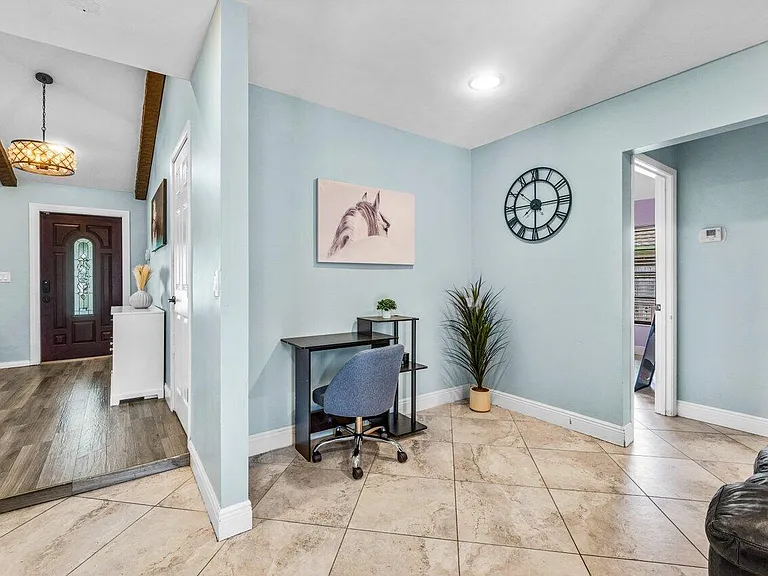 1352 Wyndcliff Dr — Photo 11