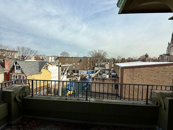 2nd image of 270 Emerson St #8