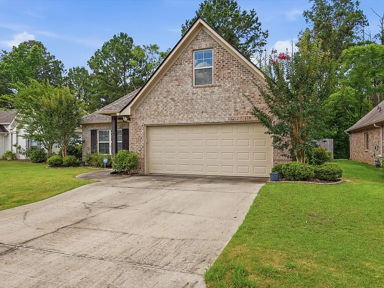 917 Willow Grande Cir — Photo 3