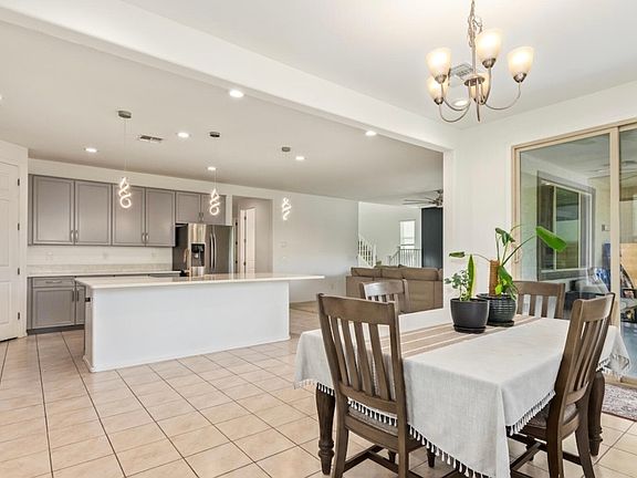 4th image of 7718 W Jones Ave #1