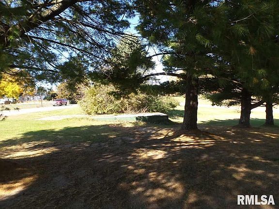 4th image of 512 Highway St
