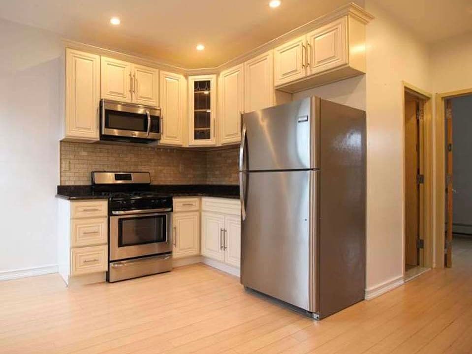 1st image of 504 Franklin Ave #2A