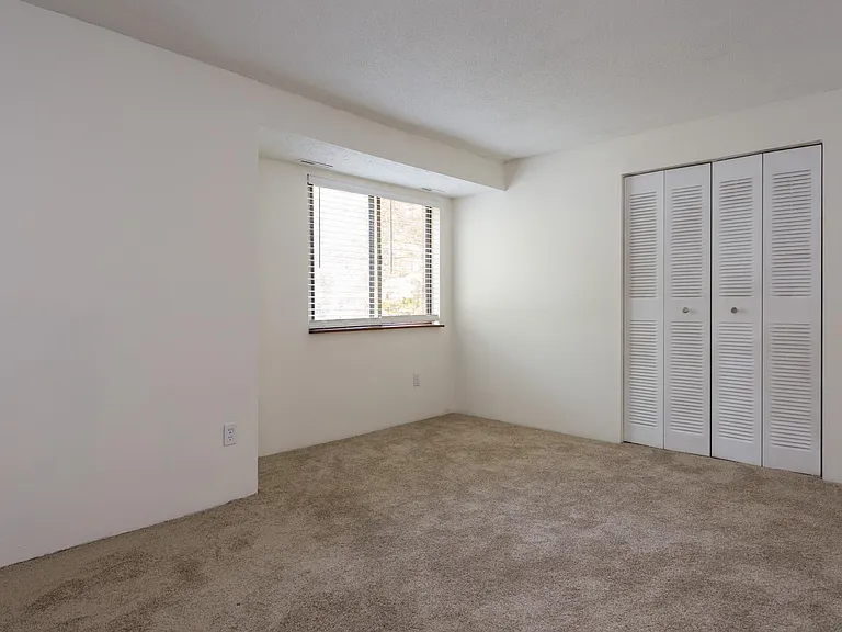 4 Brookside Dr #7 — Photo 14