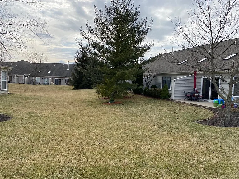 4183 Eastlake Dr — Photo 17