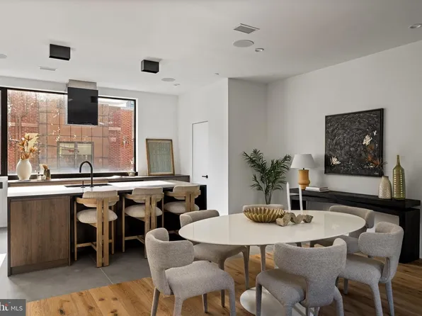 1428 Kenilworth St, Philadelphia, PA 19146